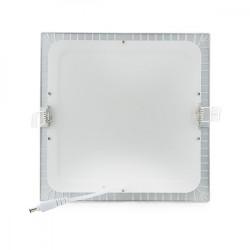 Downlight Extrafino Cuadrado 18W  Plata  Luz Calida