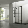 Paroi de douche noire avec colonne de douche